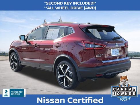 Certified 2022 Nissan Rogue Sport SL w/ Premium Package image 3