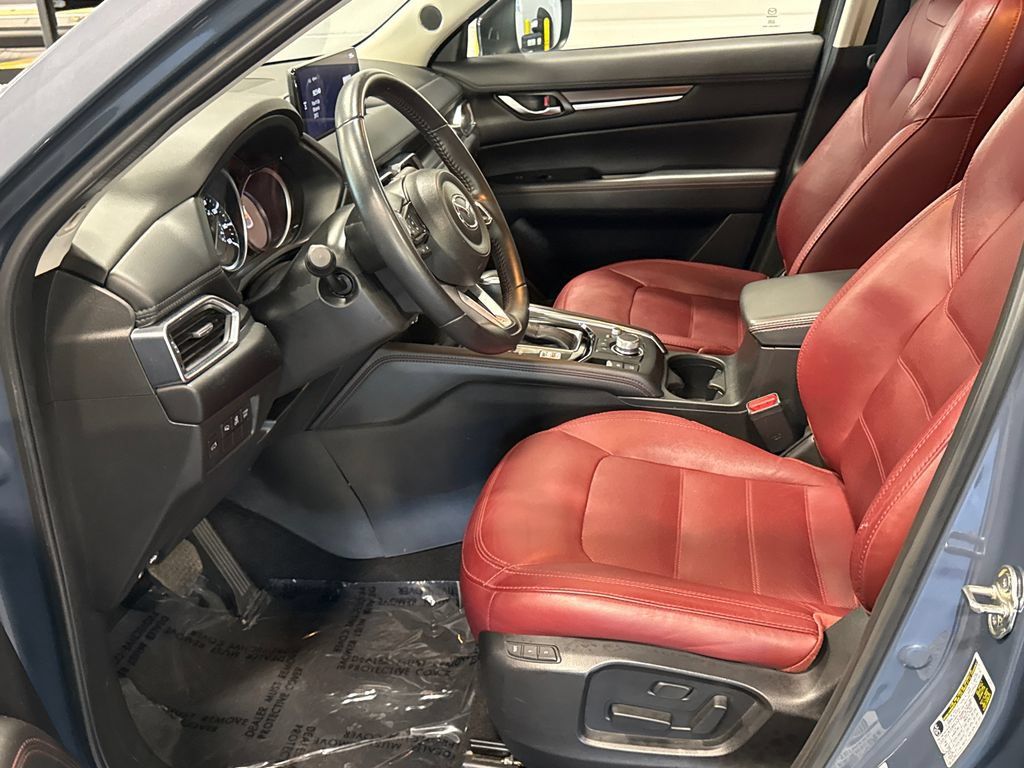 Certified 2025 MAZDA CX-5 Carbon Edition AWD/4WD image 7