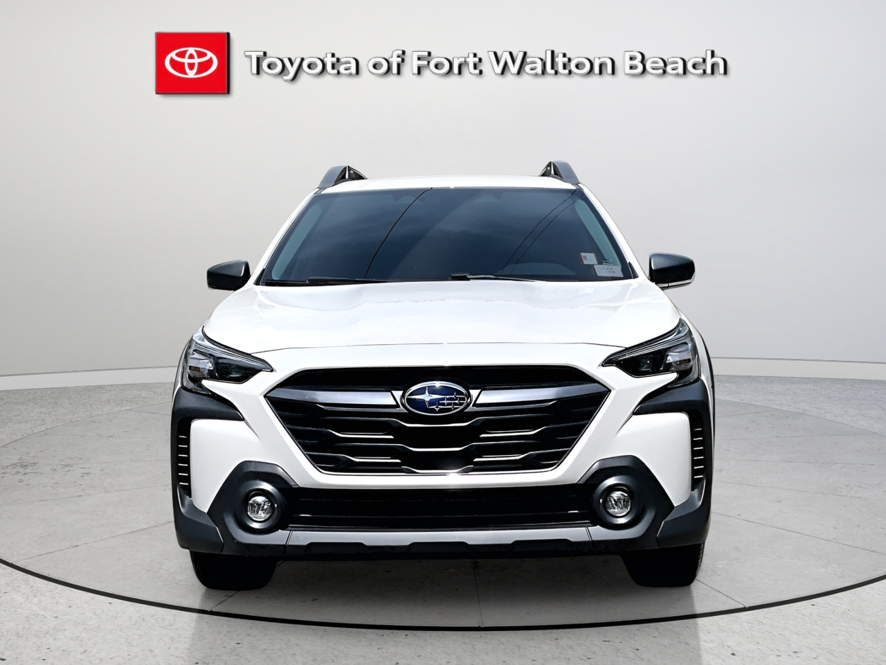 Used 2025 Subaru Outback AWD/4WD image 2