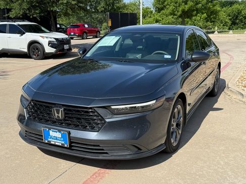 Used 2023 Honda Accord EX image 1