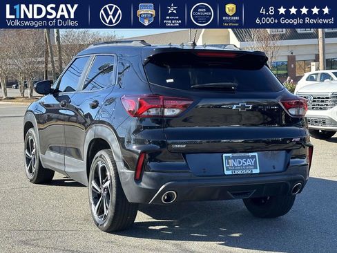 Used 2022 Chevrolet TrailBlazer RS w/ Technology Package image 4