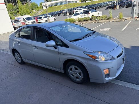 Used 2010 Toyota Prius FWD image 6