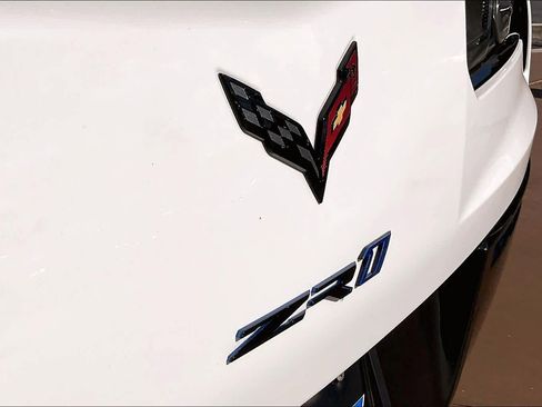 Used 2019 Chevrolet Corvette ZR1 w/ Battery Protection Package image 8