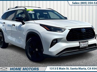 Used 2024 Toyota Highlander XLE