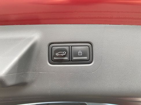 Used 2025 Hyundai Santa Fe SEL image 23