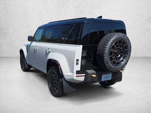 New 2026 Land Rover Defender 110 OCTA AWD/4WD image 7