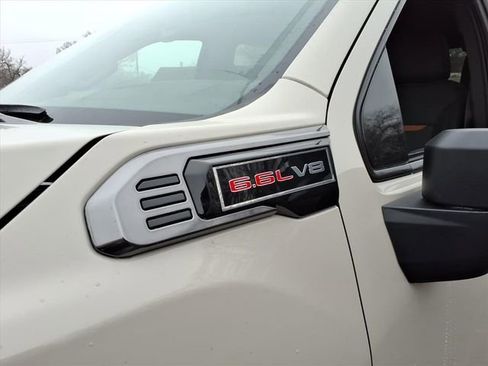 New 2026 GMC Sierra 2500 AT4 w/ AT4 Preferred Package image 15