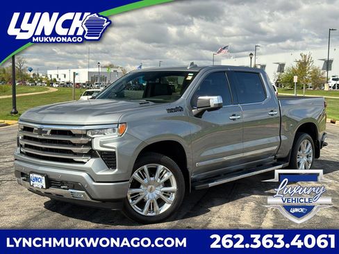 Used 2025 Chevrolet Silverado 1500 High Country w/ High Country Premium Package AWD/4WD image 1