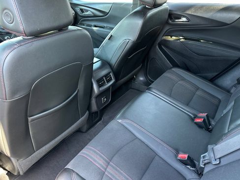 Used 2024 Chevrolet Equinox RS AWD/4WD image 15