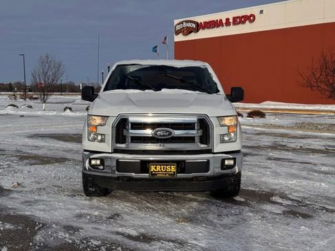 Used 2015 Ford F150 XLT w/ Trailer Tow Package image 32