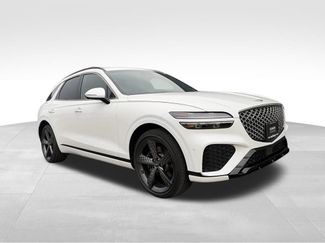 Used 2023 Genesis GV70 2.5T w/ Sport Prestige Package AWD/4WD video 1