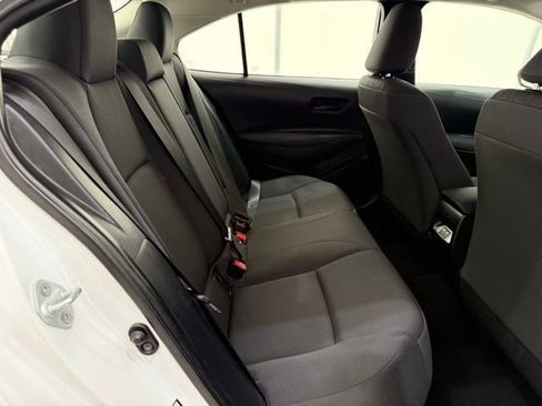 Used 2024 Toyota Corolla LE image 20