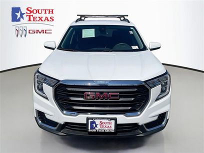 Used 2022 GMC Terrain SLE w/ Driver Convenience Package
