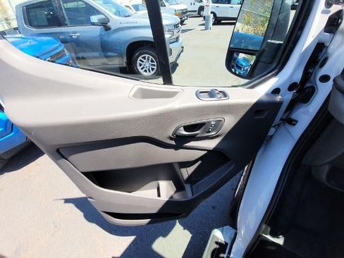 Used 2025 Ford Transit 250 Low Roof w/ Exterior Upgrade Package RWD image 19