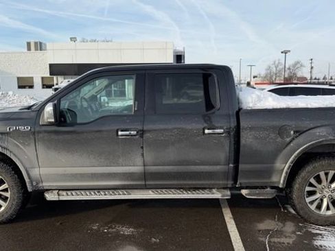 Used 2015 Ford F150 Lariat w/ Equipment Group 502A Luxury image 13