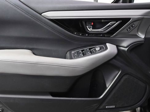 Used 2022 Subaru Outback Limited image 22