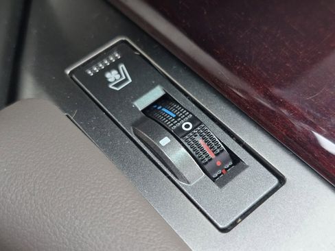 Used 2017 Lexus GX 460 image 49