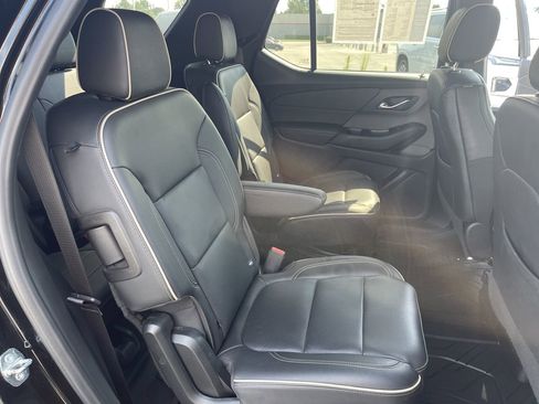 Certified 2022 Chevrolet Traverse Premier image 27