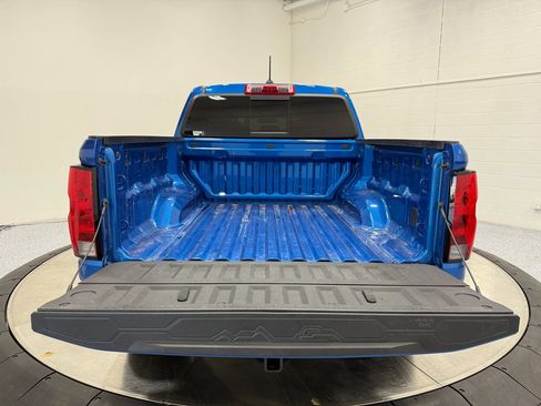 Used 2024 Chevrolet Colorado Trail Boss w/ Advanced Trailering Package image 43