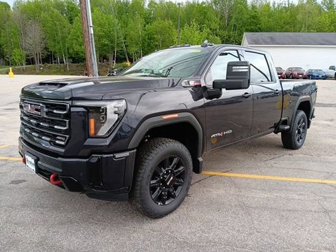 New 2026 GMC Sierra 2500 AT4 AWD/4WD image 3