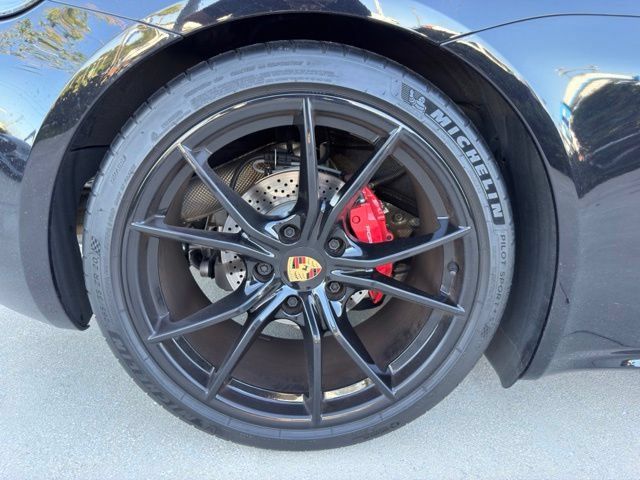 Used 2025 Porsche 718 Cayman S RWD image 19