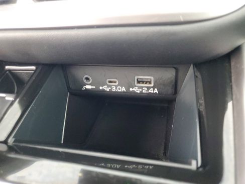 Used 2024 Subaru Outback Limited AWD/4WD image 18