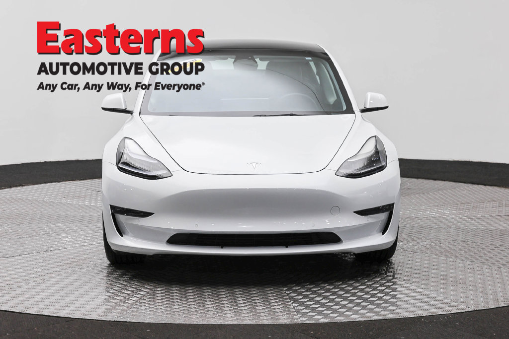 Used 2022 Tesla Model 3 Long Range AWD/4WD image 3