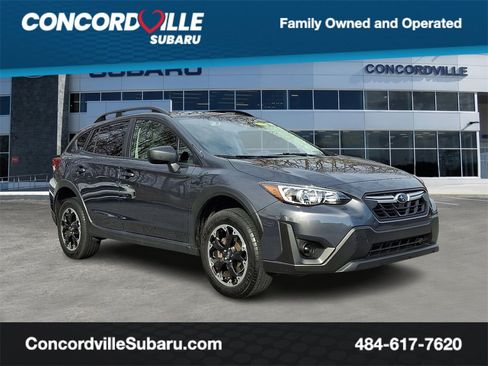 Certified 2023 Subaru Crosstrek 2.0i image 1