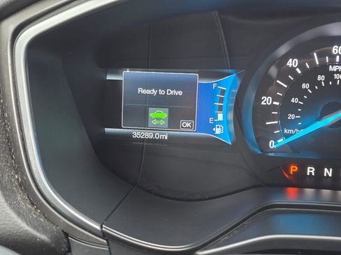 Used 2019 Ford Fusion SEL image 26