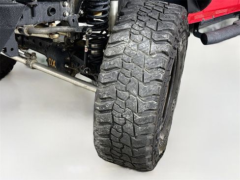 Used 2018 Jeep Wrangler Sport image 24