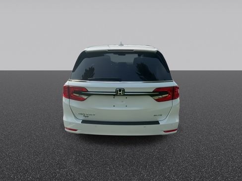 Used 2022 Honda Odyssey Elite image 8