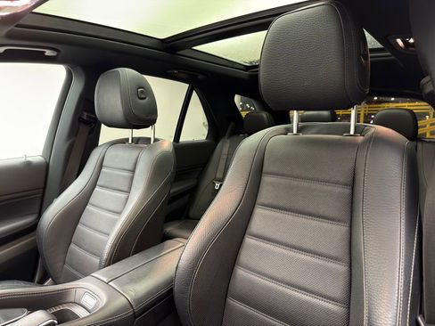 Used 2022 Mercedes-Benz GLE 350 4MATIC image 7