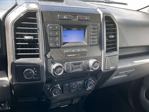 Used 2018 Ford F150 XLT AWD/4WD image 6