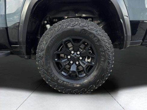 Used 2021 RAM 1500 TRX w/ TRX Lanuch Edition image 59