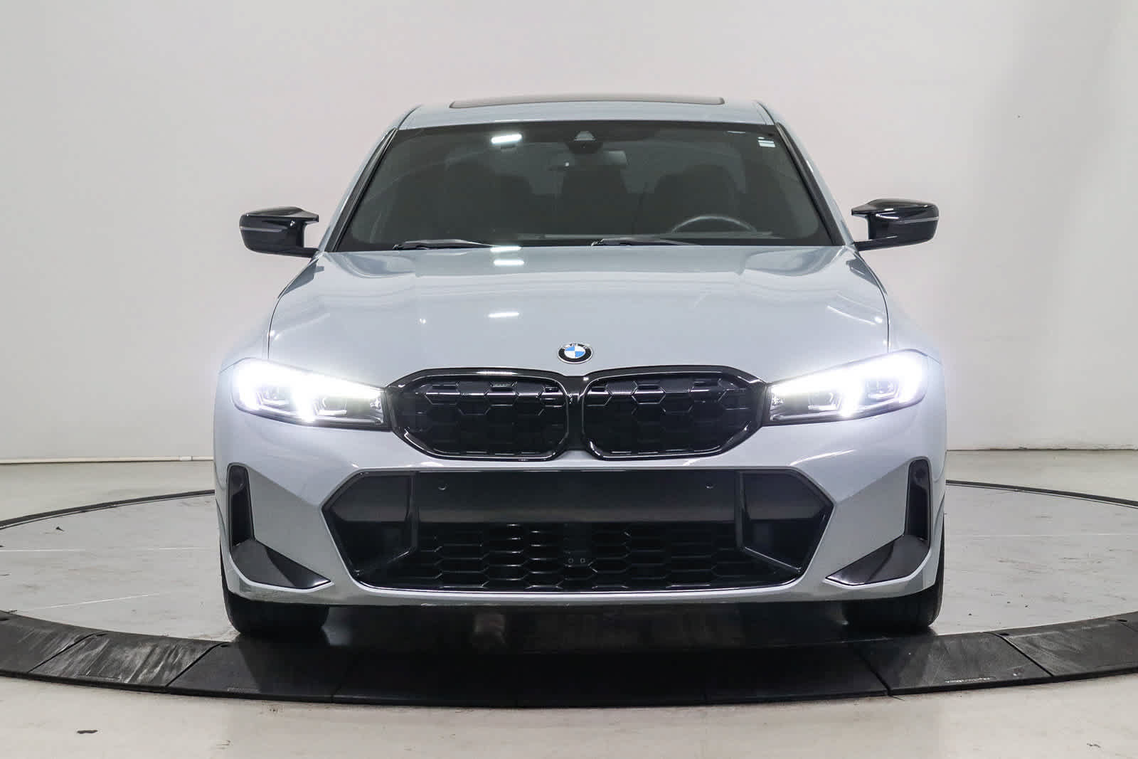 Used 2024 BMW M340i w/ Premium Package RWD image 2