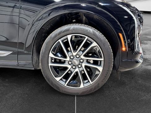 Used 2026 Cadillac Optiq Sport 1 w/ LPO, Floor Liner Package AWD/4WD image 32