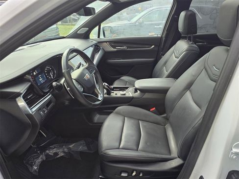 Certified 2023 Cadillac XT6 Sport image 21