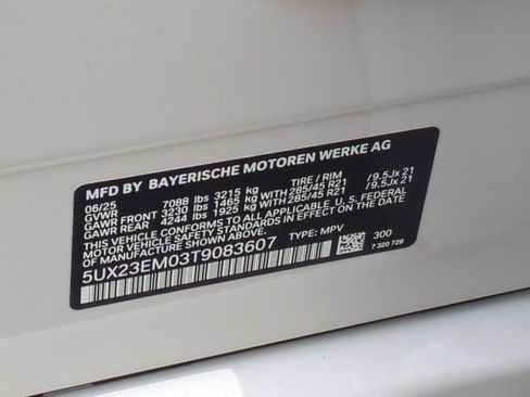 Used 2026 BMW X7 xDrive40i image 35