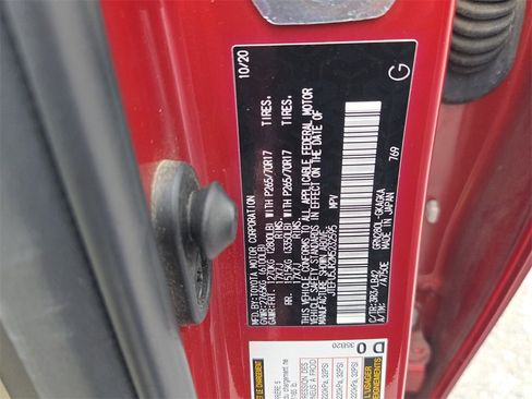 Used 2021 Toyota 4Runner SR5 Premium w/ Moonroof Package image 19