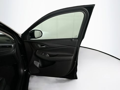 Used 2025 Buick Encore GX Preferred FWD image 29