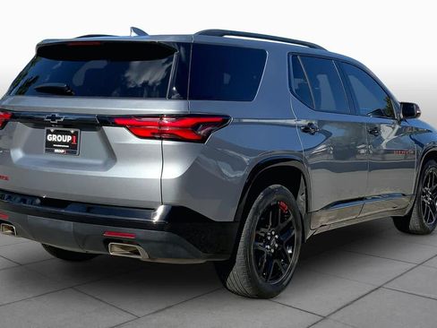 Used 2023 Chevrolet Traverse Premier w/ Redline Edition FWD image 13