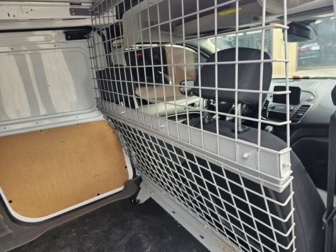 Used 2020 Ford Transit Connect XL FWD image 17