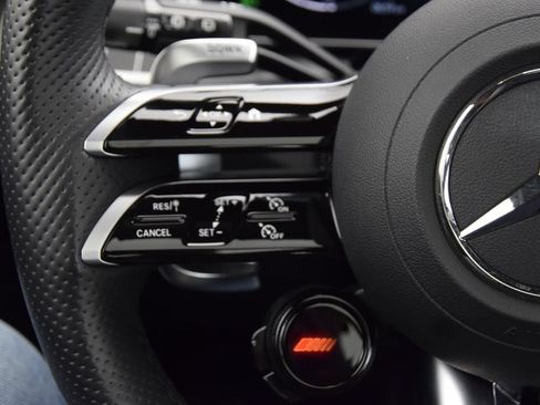 Certified 2024 Mercedes-Benz GLC 43 AMG 4MATIC image 23