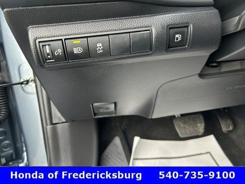 Used 2024 Toyota Corolla SE image 27