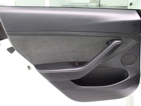 Used 2023 Tesla Model 3 Standard Range RWD image 39
