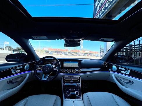 Used 2019 Mercedes-Benz E 300 image 14