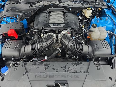 Used 2025 Ford Mustang GT Premium image 22