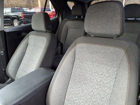 Used 2024 Chevrolet Equinox LT image 12