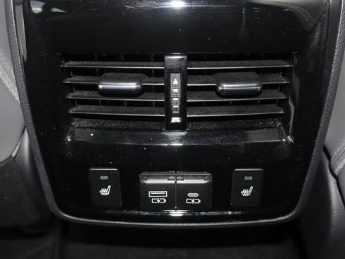 Used 2021 Toyota Avalon Limited w/ Advanced Safety Package FWD image 34