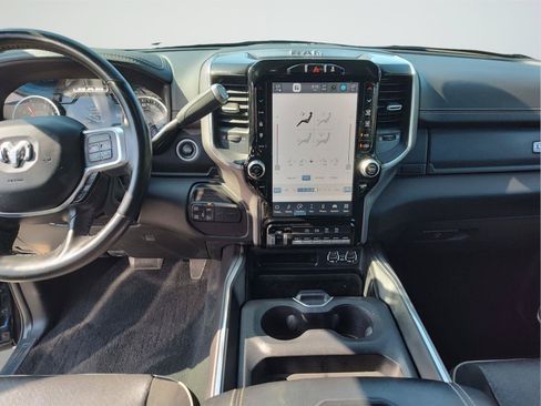 Used 2022 RAM 2500 Laramie AWD/4WD image 11